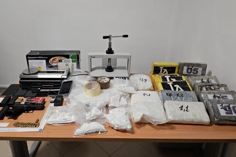 Immagine del post 12226 - Altamura Maxi sequestro di cocaina ad Altamura, due arresti - Altamura