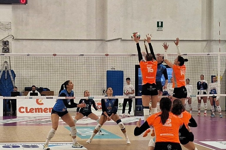 Volley A2: gara combattuta a Marsala, quinto set fatale - Altamura