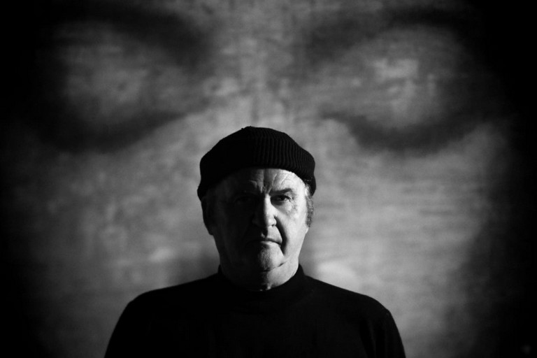 Immagine del post 12339 - Altamura Cosmogonie, una mostra dell'artista disegnatore Omar Galliani - Altamura
