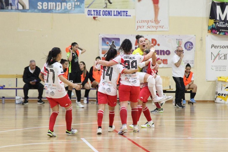 Immagine del post 12400 - Altamura Storica Soccer Altamura: prima vittoria in Serie A, travolta la Kick Off 4-0 - Altamura