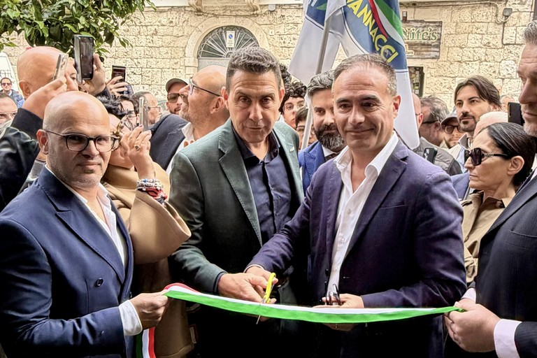 Immagine del post 20202 - Altamura Vannacci inaugura sede di Futuro nazionale ad Altamura - Altamura