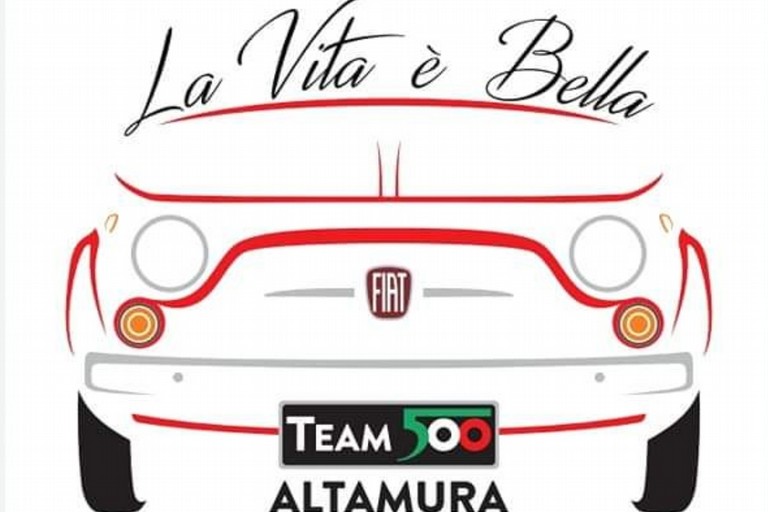 Altamura storica, raduno di auto e moto d'epoca - Altamura