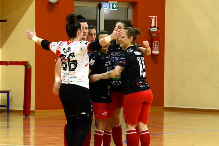 Immagine del post 18090 - Altamura Soccer Altamura: vittoria schiacciante contro l'Audace Verona - Altamura