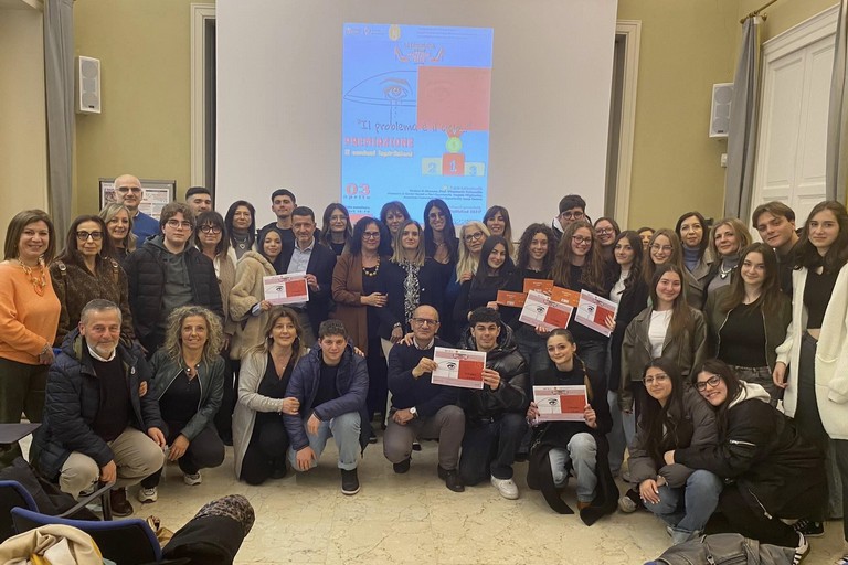 Concorso per le pari opportunità: premiate le scuole - Altamura