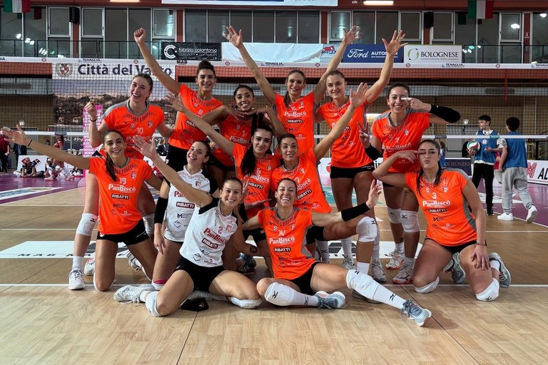 Immagine del post 13673 - Altamura Volley: prima vittoria bianco-arancio in trasferta - Altamura