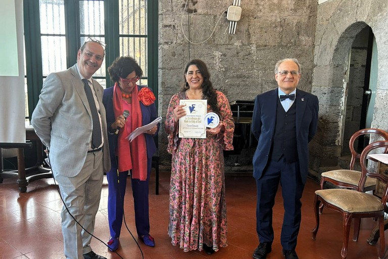 Immagine del post 20437 - Altamura A Napoli premiata l'attrice e regista Cinzia Clemente - Altamura