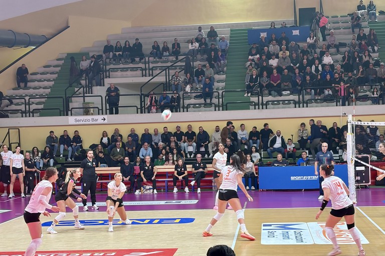 Immagine del post 26051 - Altamura Panbiscò Leonessa Volley sconfitta al tie-break - Altamura
