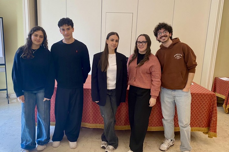 Immagine del post 18509 - Altamura Borse di studio Davide Loizzo: premiati cinque studenti - Altamura