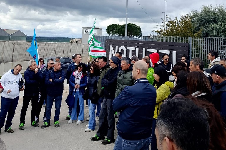 Manifestazioni sindacali di protesta alla Natuzzi - Altamura