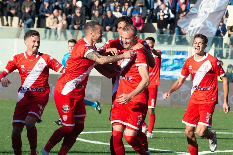 Team Altamura, trasferta complicata in Calabria: sfida al Crotone - Altamura