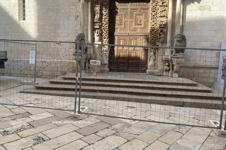 Immagine del post 2656 - Altamura Cattedrale in "gabbia" per restauro e verifica sismica - Altamura