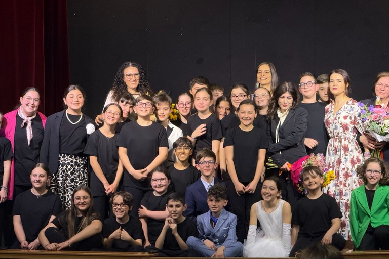 Un successo lo spettacolo teatrale “Sfumature manzoniane” - Altamura