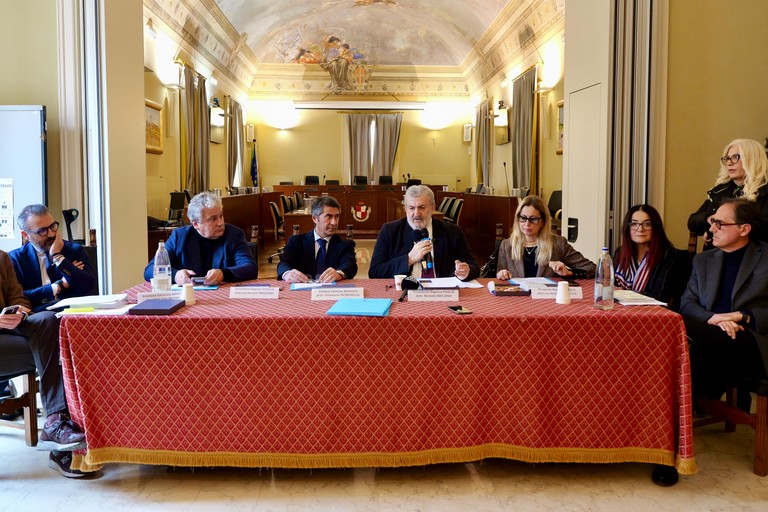 Immagine del post 2804 - Altamura Emiliano ad Altamura per messa in sicurezza della vecchia discarica - Altamura