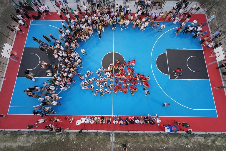 Immagine del post 24124 - Altamura Campo basket Luigi Ladisi, terminata missione della onlus Oltre ogni limite - Altamura