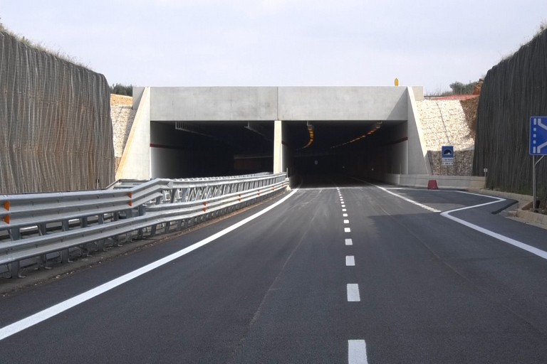 Riaperta la strada statale 96 dopo i lavori a Palo del Colle - Altamura