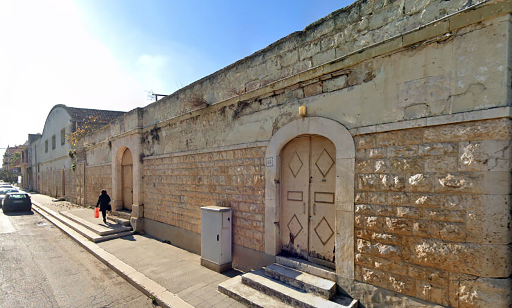 In vendita l’ex cantina e distilleria della cooperativa Terra Maiorum in via Giappone - Altamura