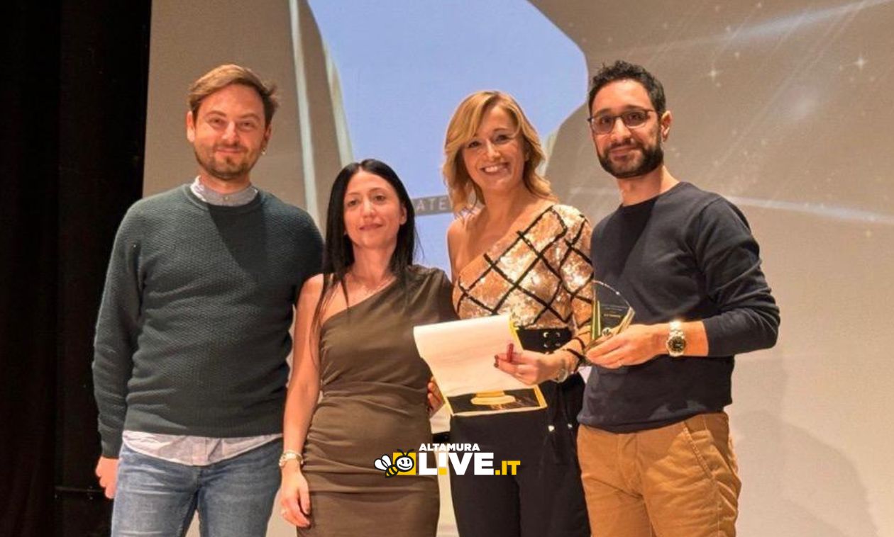 Premiati gli altamurani Nunzio Depalma e Michele Santarcangelo per il cortometraggio “Con lo sguardo verso il cielo” al Voce Spettacolo Film Festival di Matera 2025 - Altamura