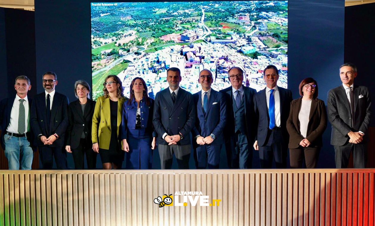 Immagine del post 16068 - Altamura Presentata la nuova Giunta della Regione Puglia. Paolicelli confermato Assessore all’Agricoltura e allo Sviluppo Rurale - Altamura