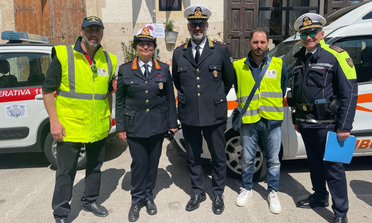 Immagine del post 6459 - Altamura Federicus 2025: grande afflusso e ordine garantito grazie alla Polizia Locale e alla Protezione Civile - Altamura