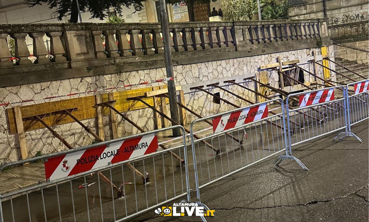 Immagine del post 5043 - Altamura Messa in sicurezza del muro della villetta in Piazza Zanardelli. Gli aggiornamenti - Altamura