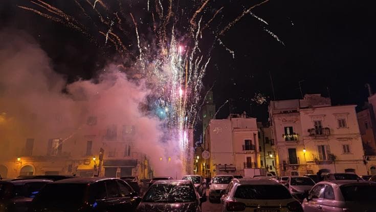 Immagine del post 15500 - Bari Capodanno, a Vieste un 16enne perde la mano per un petardo. A Foggia bancomat esplode a mezzanotte - Bari