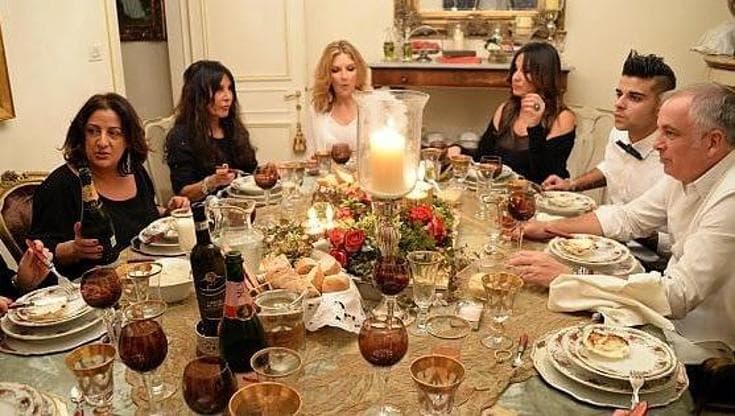 Immagine del post 15513 - Bari Feste di Capodanno, in Puglia spesi 220 milioni di euro per cene e pranzi: la maggioranza in casa - Bari