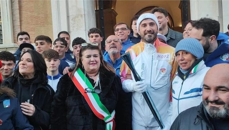 Immagine del post 15514 - Bari Milano – Cortina, la fiamma olimpica per Capodanno a Foggia: Luigi Samele tedoforo - Bari