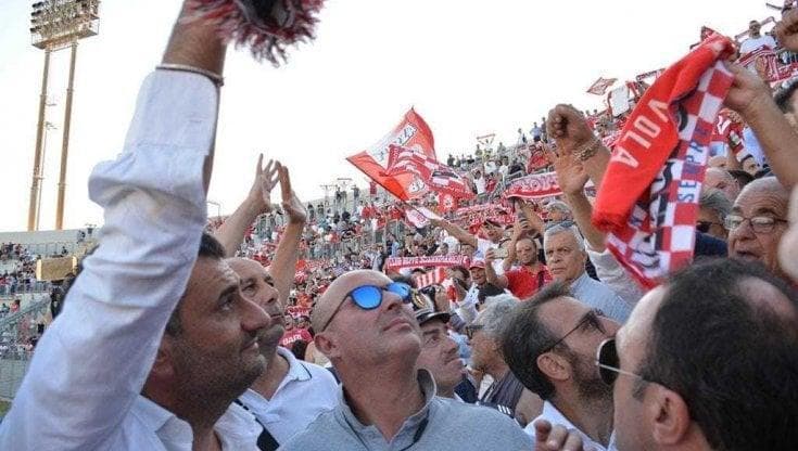 Immagine del post 5072 - Bari Decaro incontra i tifosi del Bari: giovedì 3 aprile. “Parleremo di tutto guardandoci negli occhi” - Bari