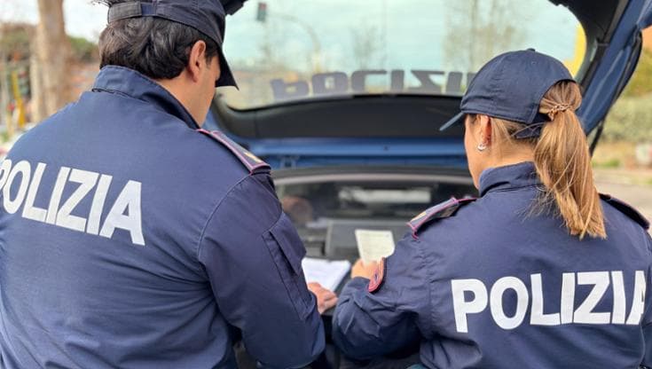 Immagine del post 21163 - Bari Rapina in supermercato a Bitonto, arrestato un giovane di 22 anni. Ripreso dalle telecamere esterne - Bari