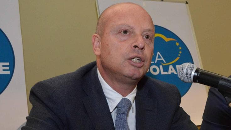 Immagine del post 11194 - Bari Voti dai clan, negati i domiciliari a Bari a Giacomo Olivieri: aveva chiesto di vivere con i figli - Bari