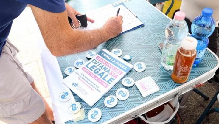 Fine vita, in Puglia il centrosinistra presenta la sua legge: “Facilitiamo l’accesso a un diritto” - Bari