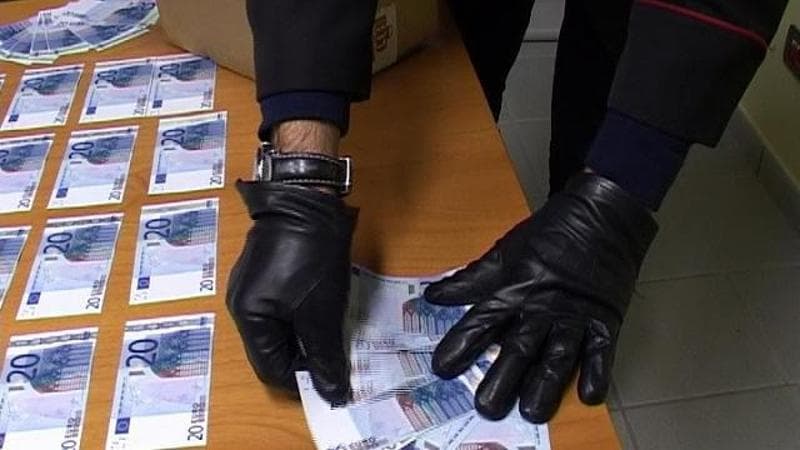 Immagine del post 1240 - Bari Scommesse online, appartamenti e b&b: a Bari boss e insospettabili nel business del riciclaggio - Bari