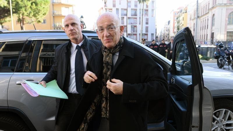 Immagine del post 3039 - Bari Regione, il centrodestra sfida Decaro. Sisto: “Serve un candidato condiviso” - Bari