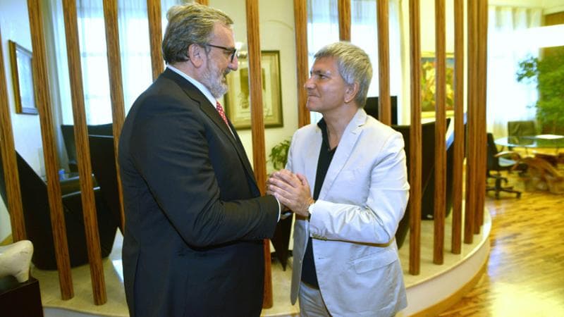 Regionali, ipotesi Nichi Vendola candidato con Avs che sfida Michele Emiliano: “Ma uniti per Decaro” - Bari