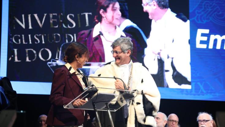 Immagine del post 17771 - Bari Uniba, s’inaugura l’anno accademico. Studentessa iraniana sul palco: “Non siate neutrali su guerra” - Bari