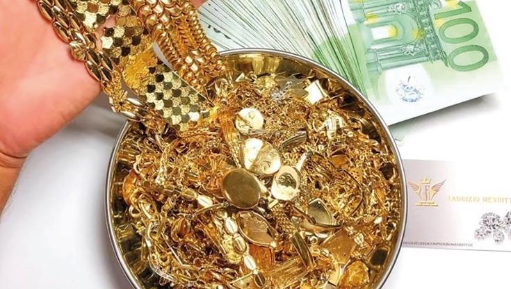 Immagine del post 10355 - Bari Lecce, ospitato da fidanzata e suocera ruba l’oro che avevano in casa: denunciato barese di 28 anni - Bari