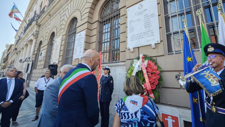 Bari ricorda la strage di Bologna, 45 anni dopo. Leccese: “Proteggiamo i valori della democrazia” - Bari