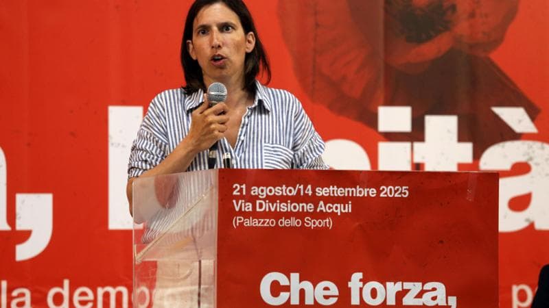 Immagine del post 11236 - Bari Puglia, Schlein: “Decaro il nome più competitivo”. E ringrazia Emiliano per il passo indietro - Bari