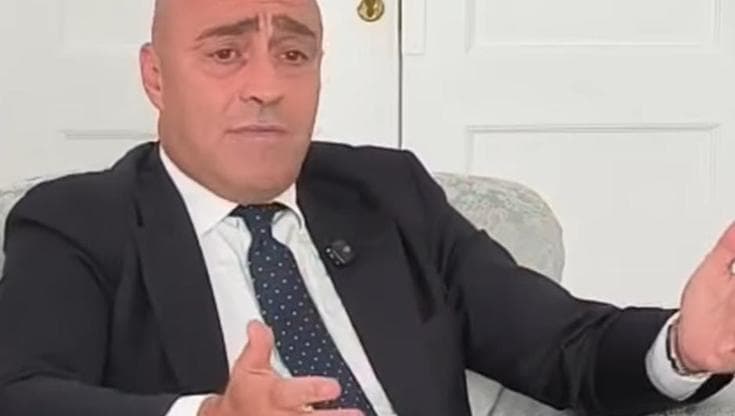 "Se vado in Islam": lo scivolone del sindaco di Taranto attira l'ironia social. "Come Checco Zalone" - Bari