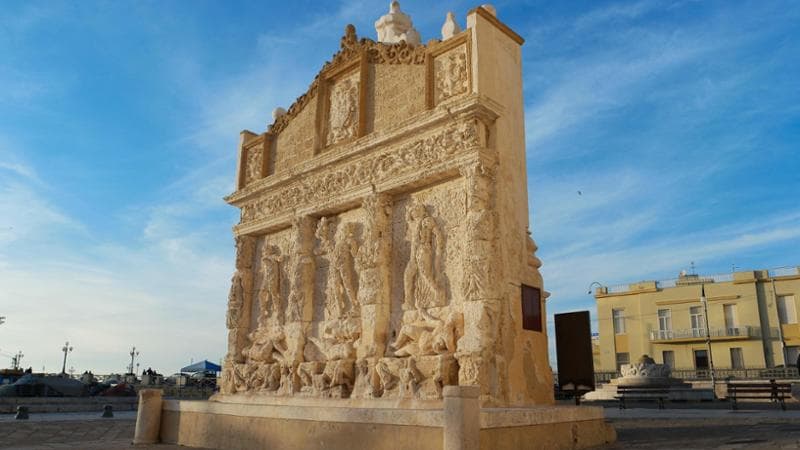 Immagine del post 3115 - Bari Gallipoli doppia Leonardo da Vinci. La fontana greca guida la classifica dei Luoghi del cuore Fai - Bari