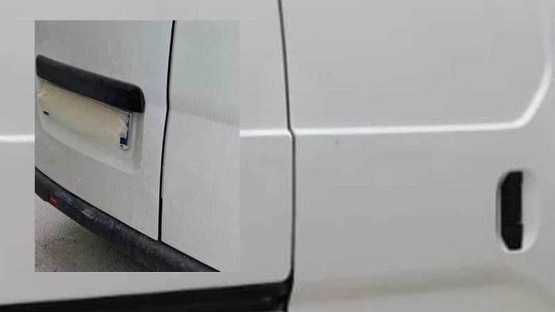 Immagine del post 17796 - Bari Monopoli, in furgone nell’area pedonale con la targa coperta con lo scotch: multato e denunciato - Bari