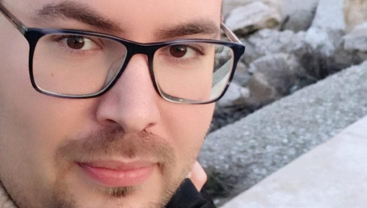 Immagine del post 6724 - Bari Andrea Barbieri: “Ho laurea e master ma svuoterò i cassonetti, voglio solo fare bene il mio lavoro” - Bari