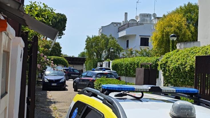 Bari, donna di 81 anni cade dal balcone e muore: si indaga per ricostruire l’accaduto - Bari