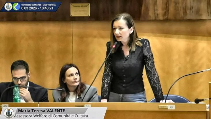 Immagine del post 20036 - Bari “Ti auguro di essere violentata da uno straniero”, assessora di Manfredonia aggredita in aula - Bari