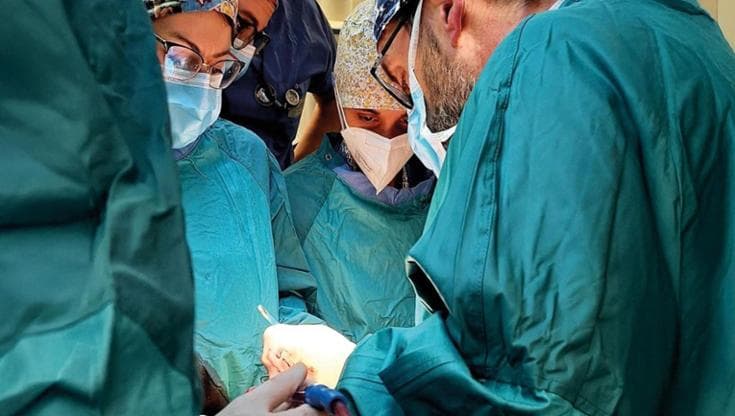 Immagine del post 21245 - Bari Infarto in crociera, turista scozzese salvato scrive al Policlinico di Bari: “Intervento eccellente” - Bari