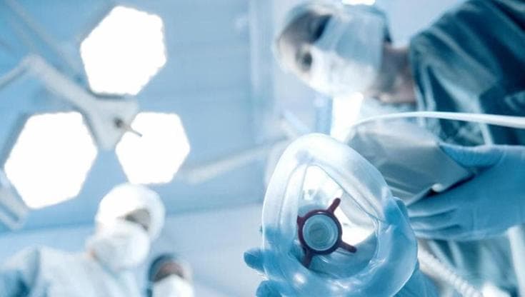 Immagine del post 22380 - Bari Donna in coma dopo anestesia per intervento estetico: tre indagati. Ma il centro continua a lavorare - Bari