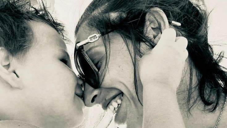 “Il mio bambino è cieco dalla nascita. In ospedale per le cure, chiede soltanto di andare al mare” - Bari