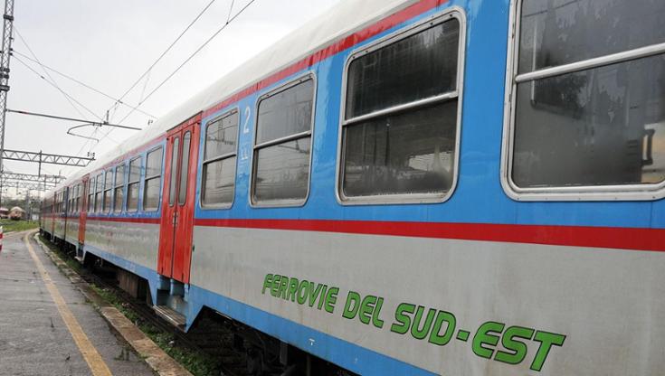 Oltre 40 episodi tra furti e taglio cavi in sette mesi: Sud Est nel mirino. Le tratte più colpite - Bari