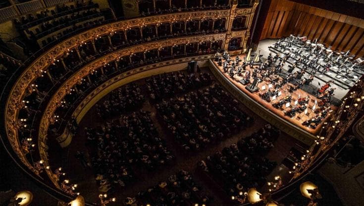 Immagine del post 11245 - Bari Petruzzelli fuori controllo: è battaglia sui nomi per la guida del teatro simbolo di Bari - Bari