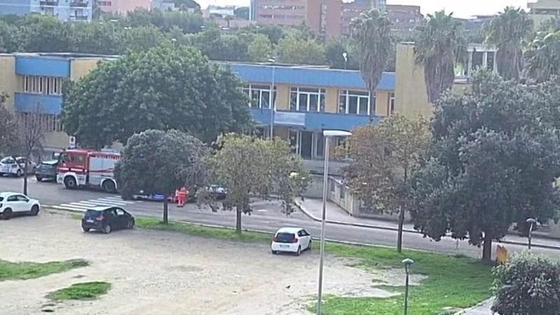 Immagine del post 13425 - Bari Lecce, disinfestano scuola invasa dai topi ma i vapori dei veleni invadono plesso accanto: evacuato - Bari